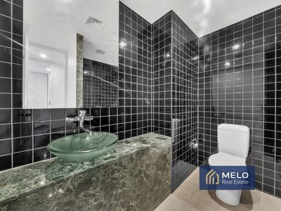 241 / 299 Queen Street, Melbourne