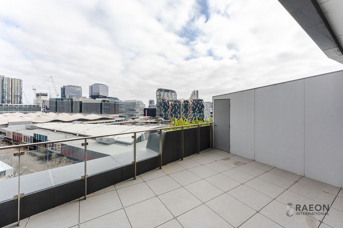 1014/260 Spencer Street, Melbourne