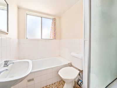 9/19 Queens Road, Westmead