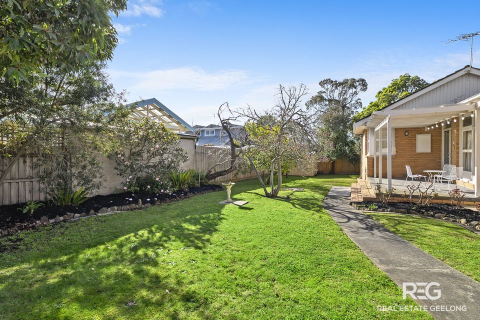 26 STRACHAN AVENUE, Manifold Heights