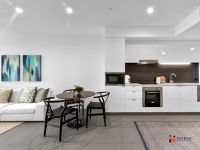 1706 / 10 Trinity Street, Fortitude Valley