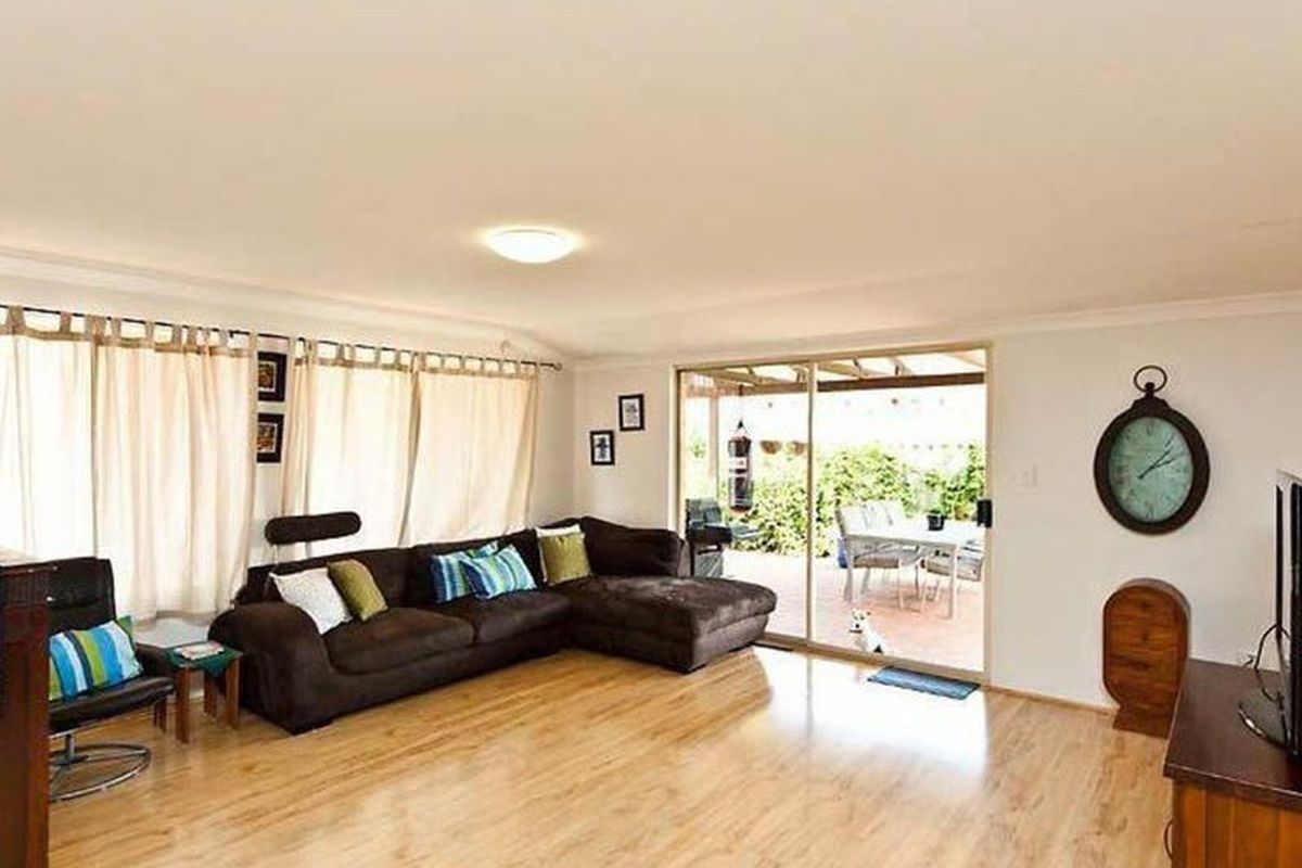 9 Barnsby Place, Beckenham