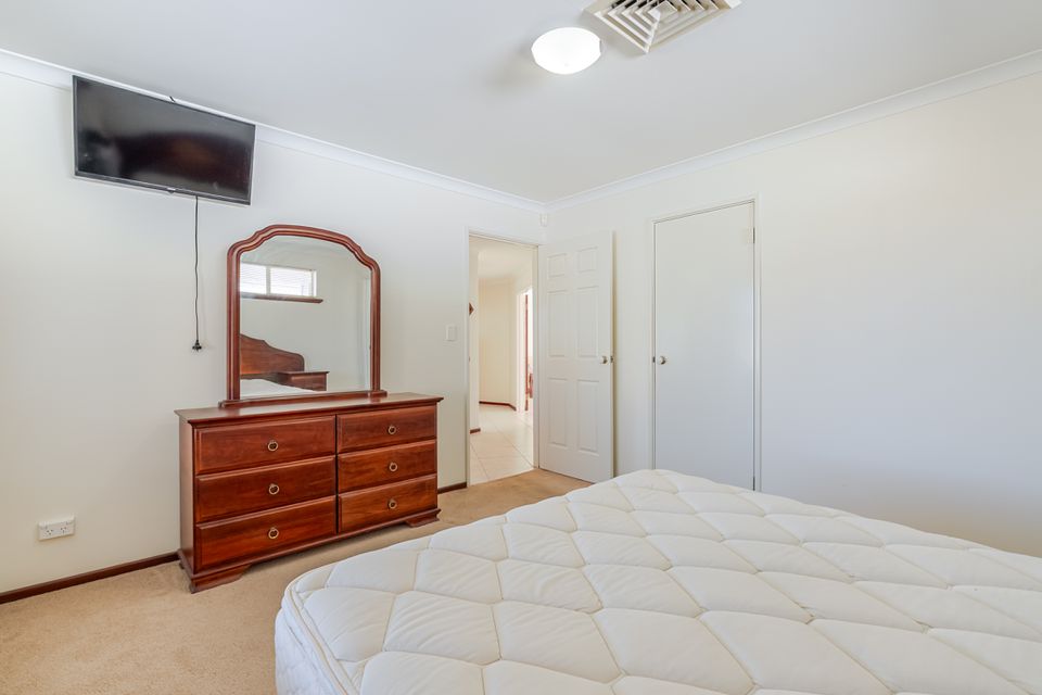 14 KEEL COVE, Waikiki
