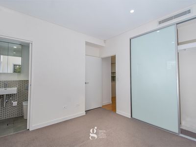 3 / 7 Essex Street, Epping