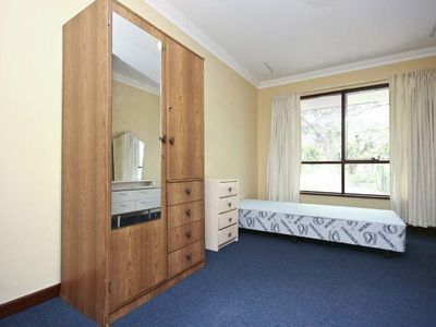 2 Venus Way, Hillarys