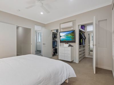 18 Redgum Court, Bellbird Park