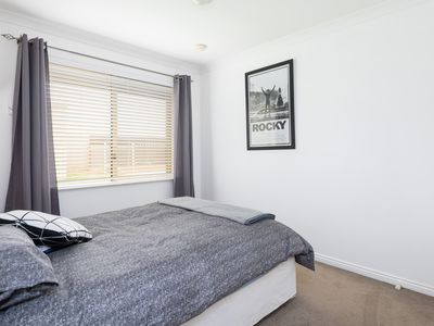 39 Tindals Crescent, Hannans