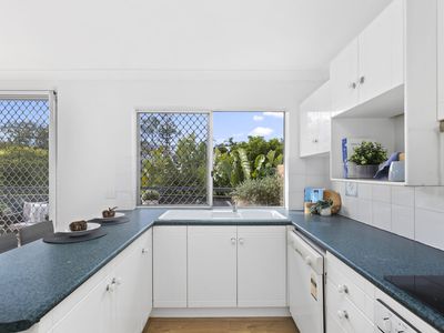 9 / 22 Ascog Terrace, Toowong