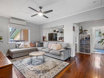 207 Blackstone Road, Silkstone
