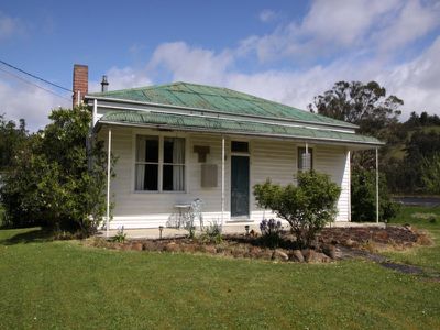101 Lucaston Road, Lucaston