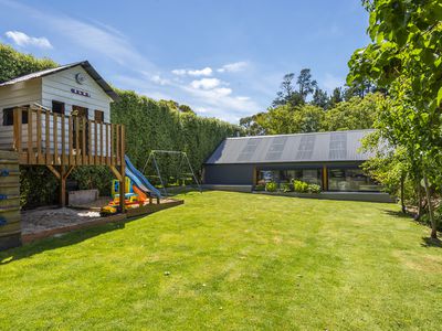 10 Hotham Avenue, Mount Macedon