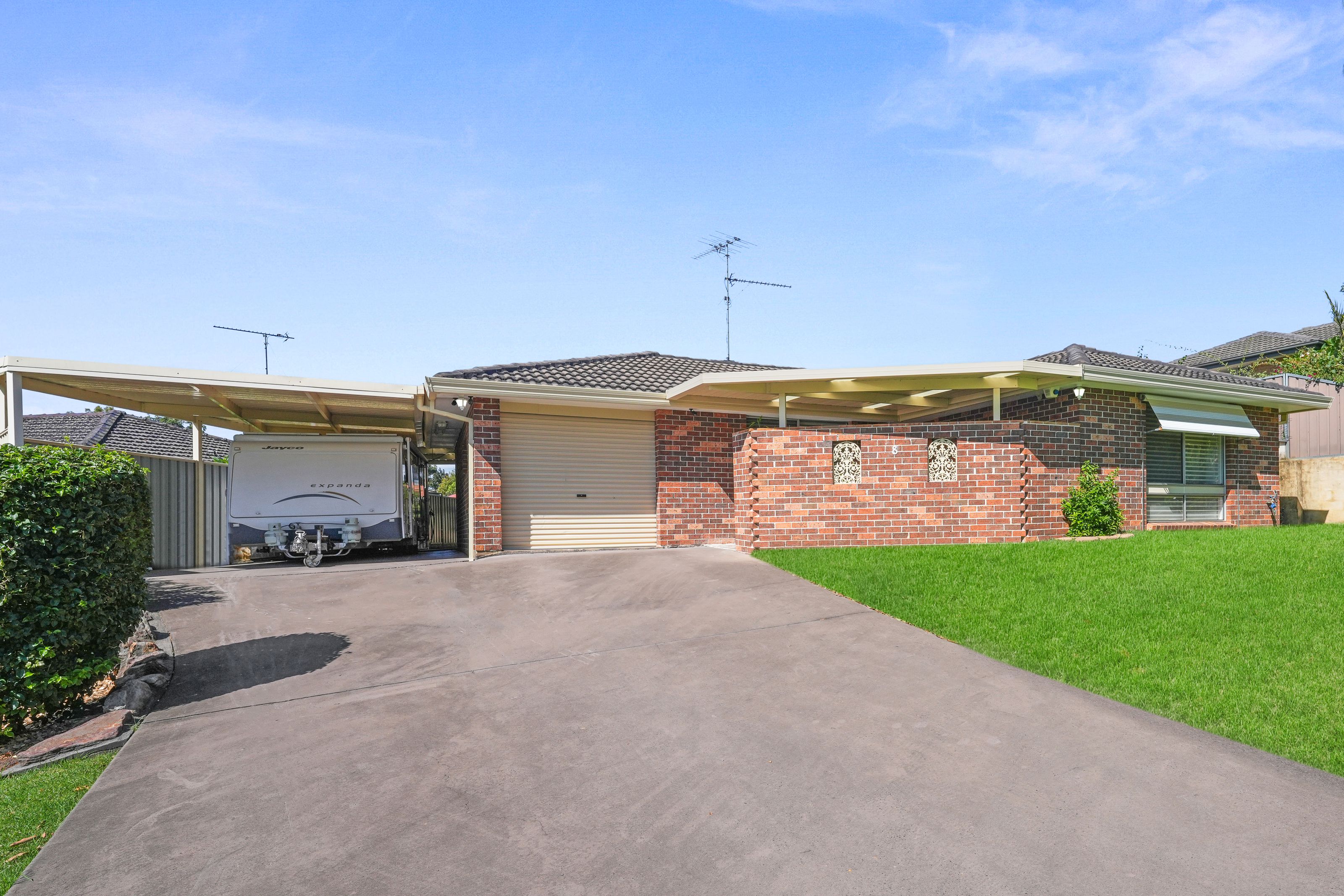 8 Brockamin Drive, SOUTH PENRITH