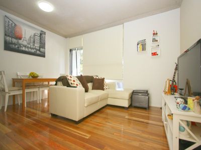 4 / 19 Lane Cove Road, Ryde