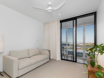 1 Balmoral Drive, Castle Hill