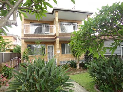 32 Spring, Arncliffe