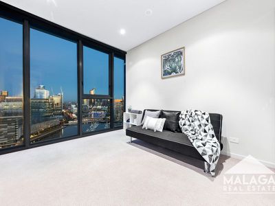 2802 / 1 Point Park Crescent, Docklands