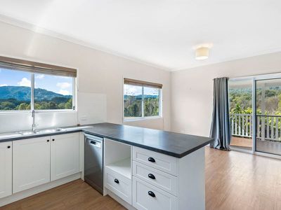 4 Hillside Drive, Nimbin