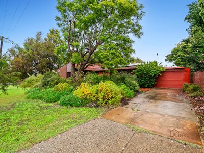 27 Lochee Way, Bull Creek