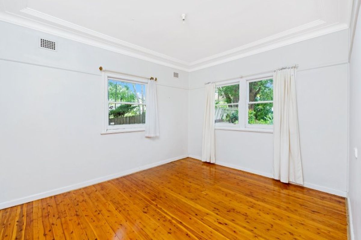 223 Gertrude Street, Gosford