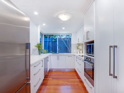 22 Godetia Gardens, Mount Claremont