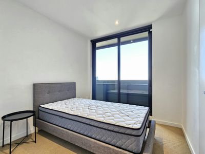 2618 / 555 Swanston Street, Carlton