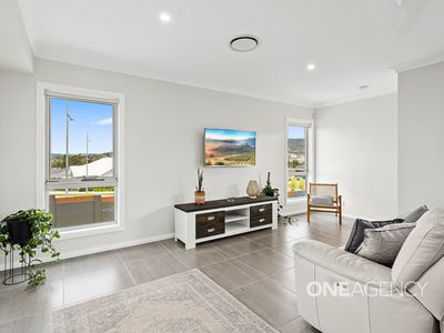 11 Butterfactory Drive, Calderwood