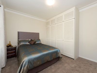 25 Crown Street, Dubbo