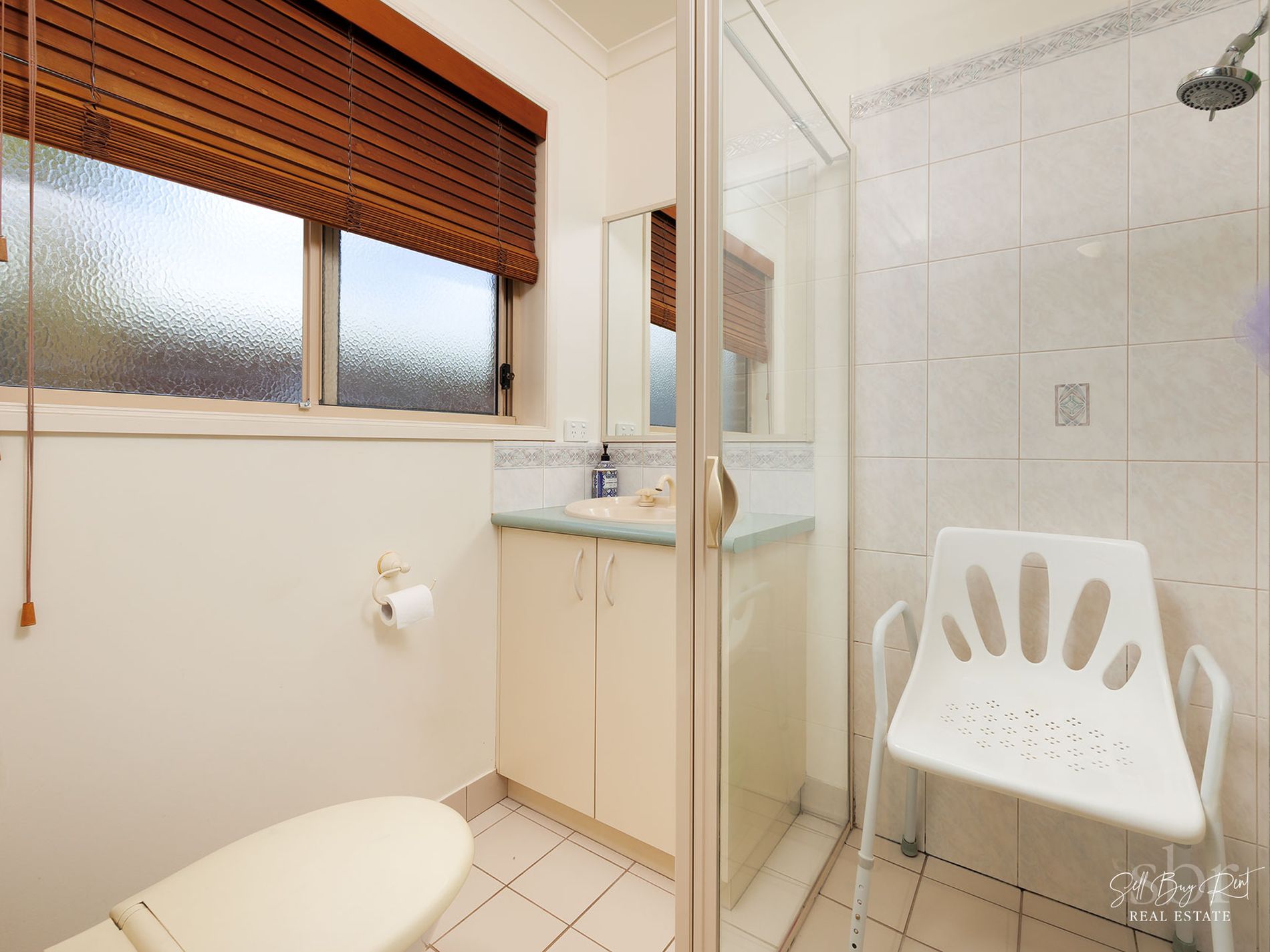 11 CLIFFORD COURT, Wodonga