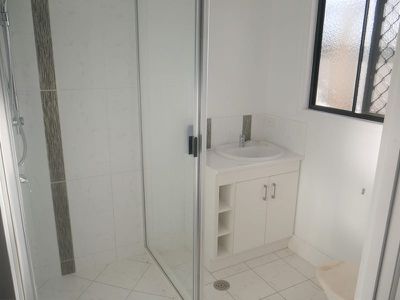 8 Collier Street, Kumbia