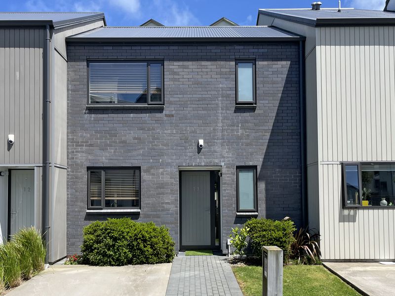 13 / 170 Fraser Avenue, Johnsonville