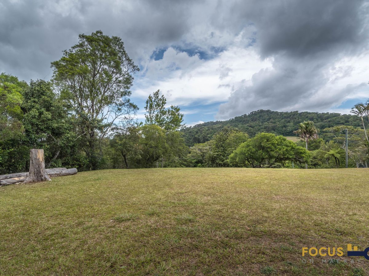 10 Howie Street, Eungella