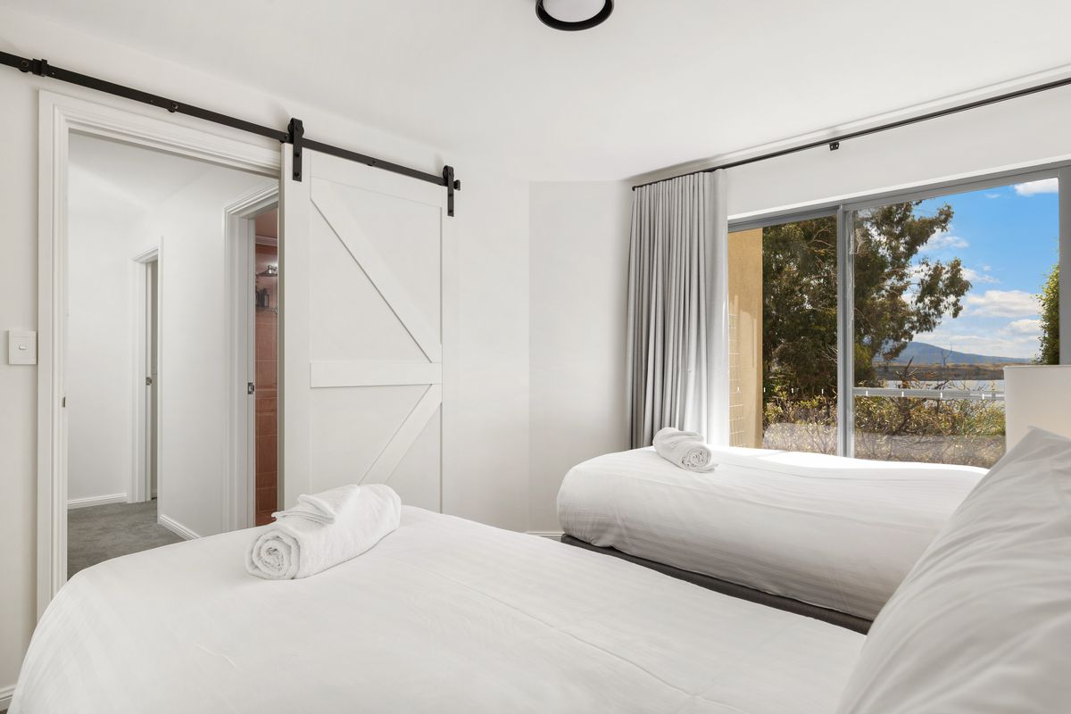 1 / 18 Nettin Circuit, Jindabyne