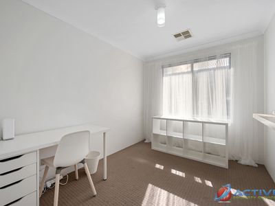 64 Serenity Street, Wellard