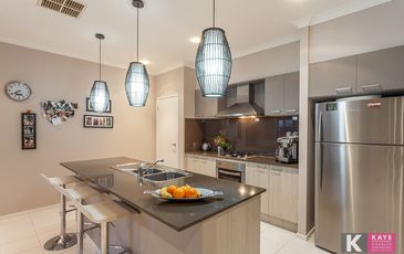 11 Huntingdale Street, Officer