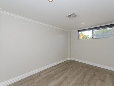 21 Stawell Way, Padbury