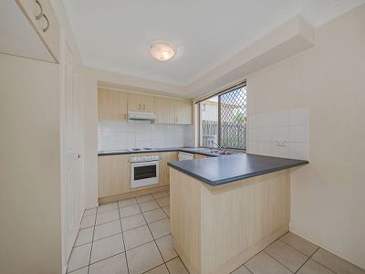 18/27 Epala Street, Carina