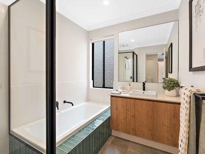 15 Boudicca Drive, Forrestdale