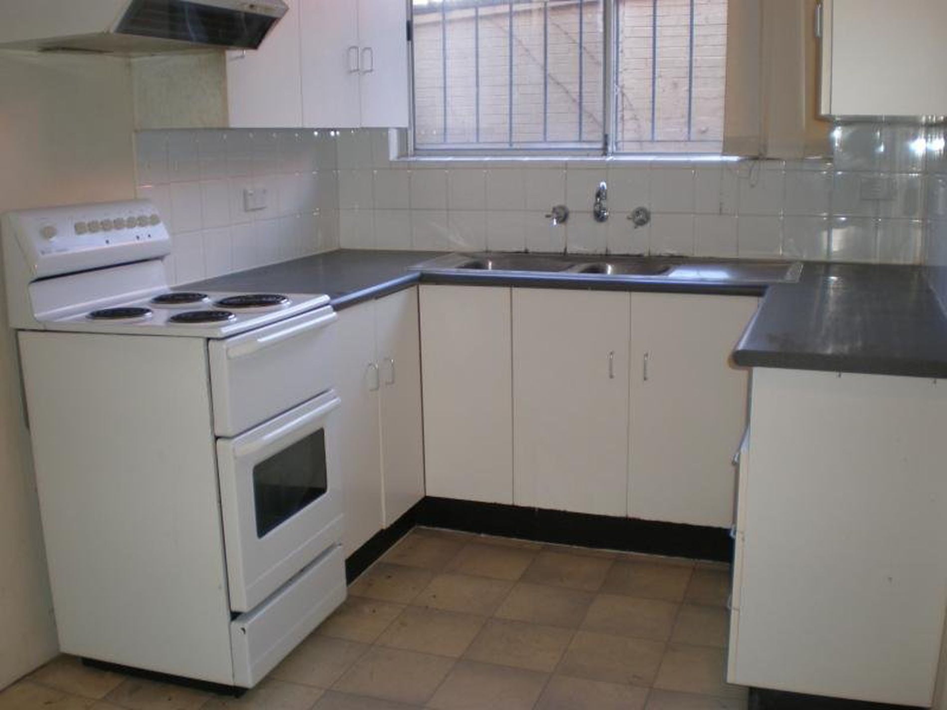 3 / 23 Wangee Road, Lakemba