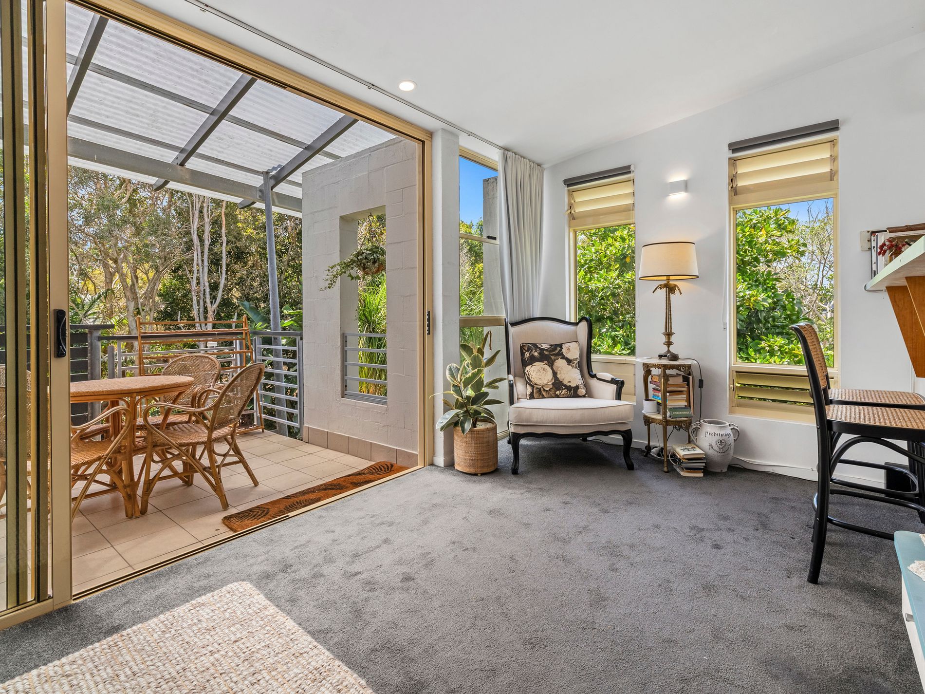 2 / 3 Cedarwood Court, Casuarina