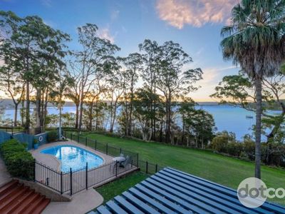 15 Wilkie-King Avenue, Saratoga