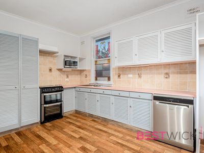 58 Fish Parade, Gormans Hill