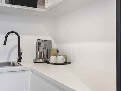 10 Broadway, South Brighton