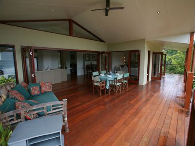 38 Main Street, Montville