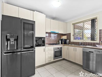 153 Doonside Crescent, Woodcroft