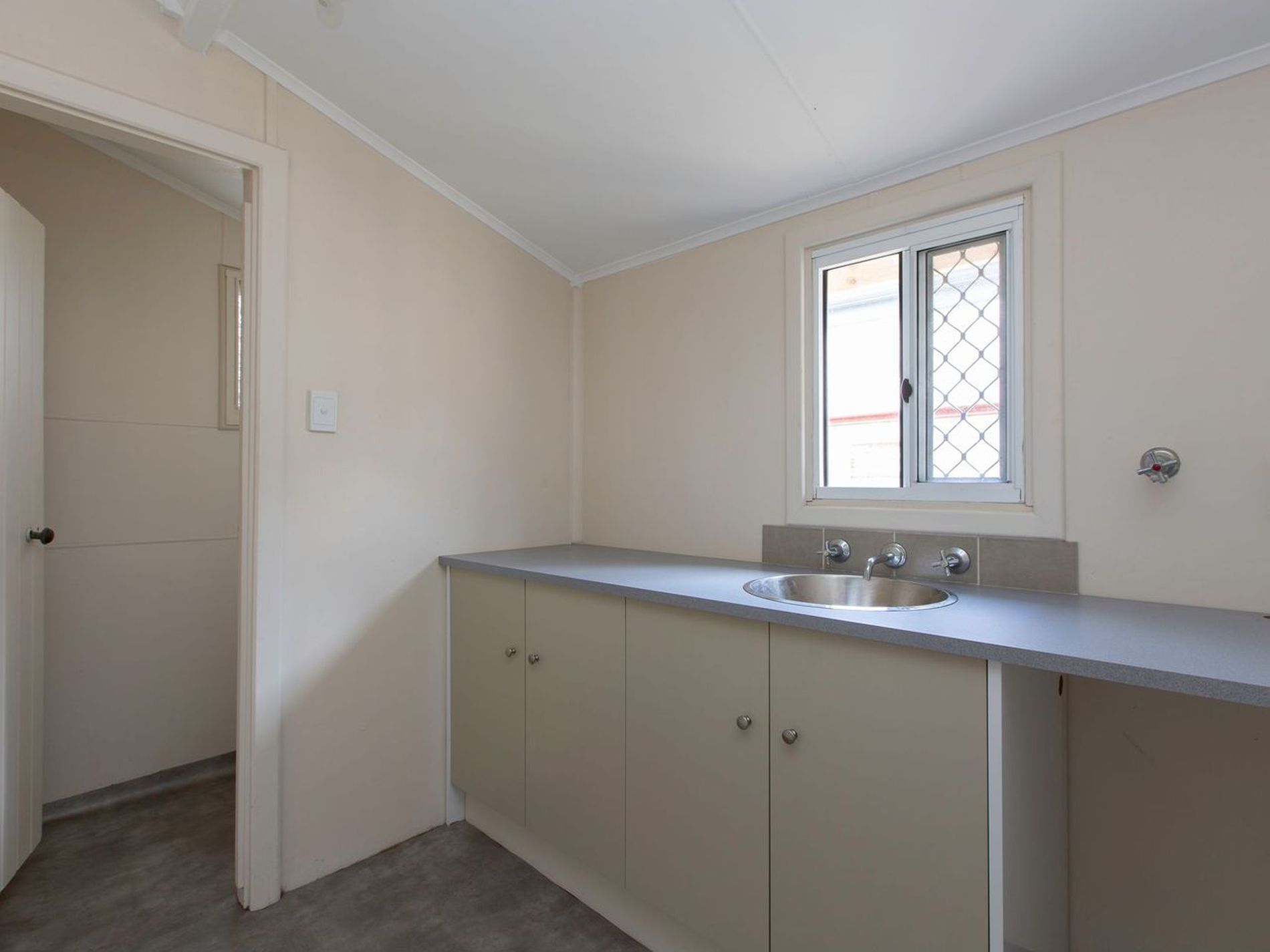 18 Wisbey Street, Carey Park