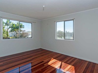 6 Roy Street, North Booval