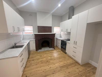 36 Gap Street, Parkes