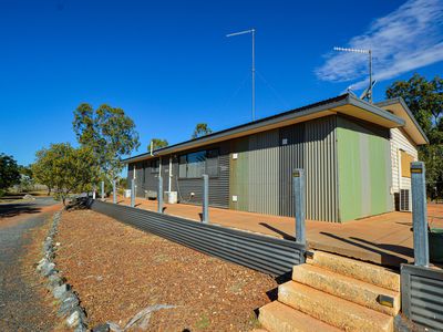 11 / Manilinha Drive, Boodarie