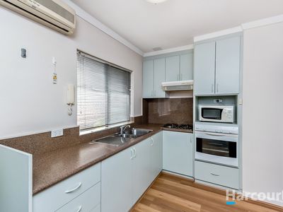 7 / 345 Stirling Street, Highgate