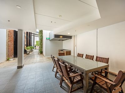 306 / 18 Surflen Street, Adelaide